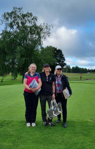 Lotta, Nina & Monica G